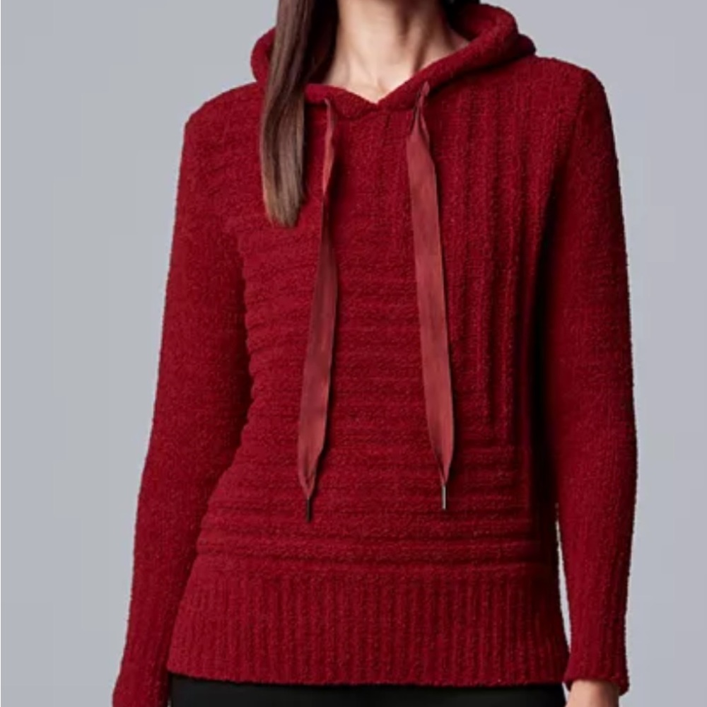 Vera by Vera Wang hooded teddy sweater. Size small